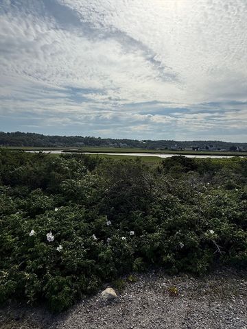 21 Old Mouth Rd, Scituate, MA 02066