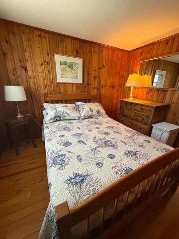 21 Old Mouth Rd, Scituate, MA 02066