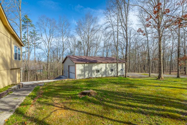 737 Miller Cove Road, Signal Mountain, TN 37377