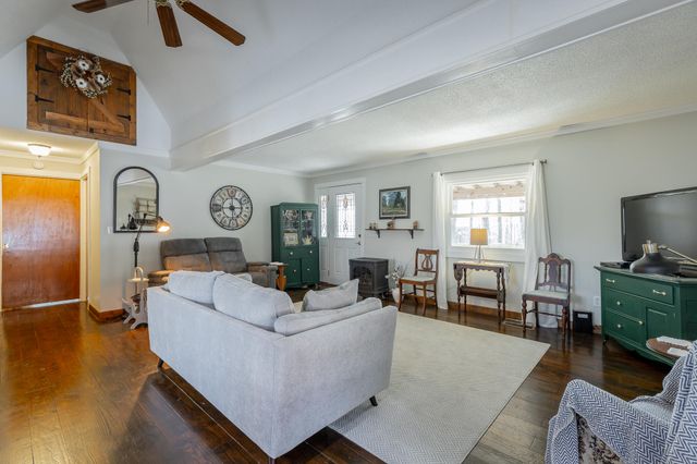 737 Miller Cove Road, Signal Mountain, TN 37377