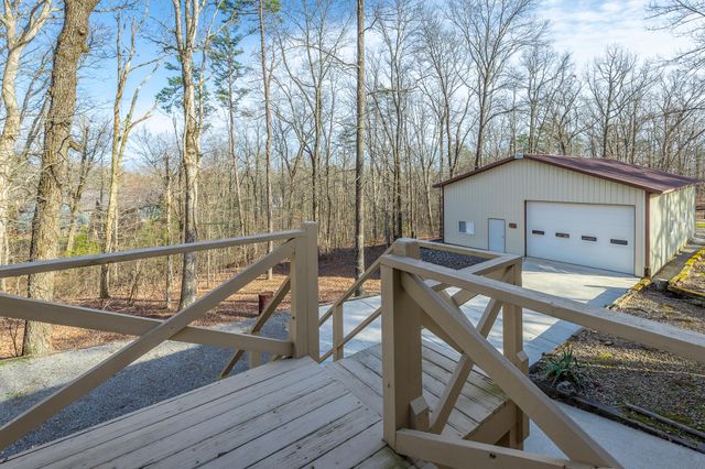 737 Miller Cove Road, Signal Mountain, TN 37377