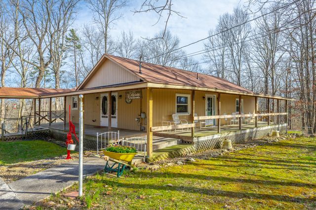 737 Miller Cove Road, Signal Mountain, TN 37377