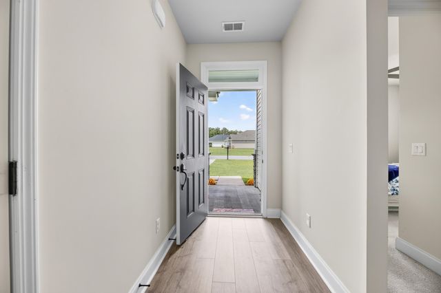 1365 Deercreek Drive, Manning, SC 29102