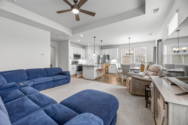 1365 Deercreek Drive, Manning, SC 29102