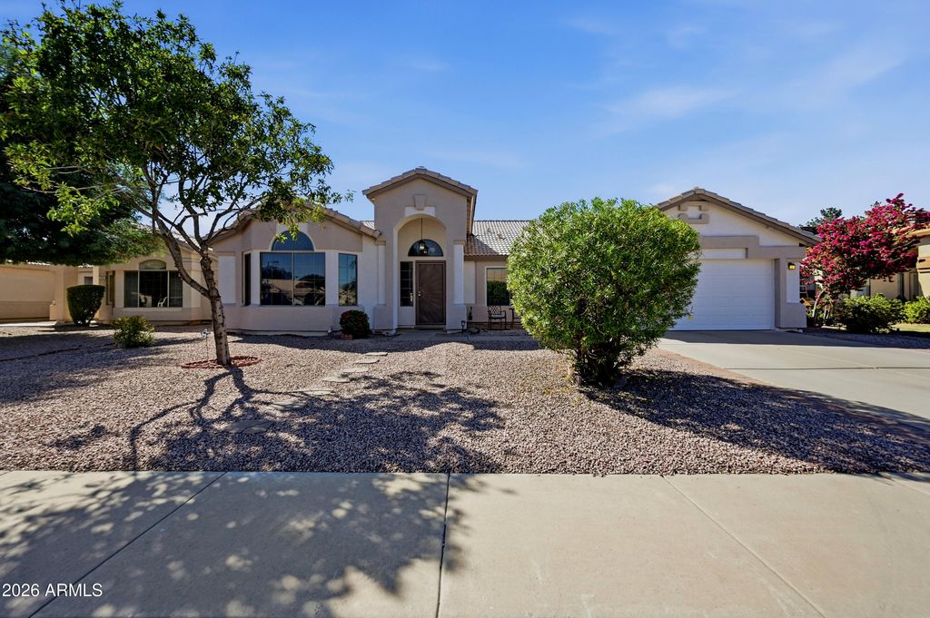 762 S BAHAMA Drive, Gilbert, AZ 85296 — exterior