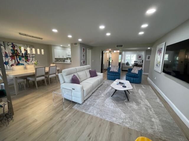 7669 Springwater Place 102, Boynton Beach, FL 33437