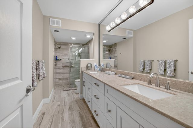 7669 Springwater Place 102, Boynton Beach, FL 33437