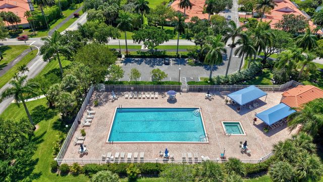 7669 Springwater Place 102, Boynton Beach, FL 33437