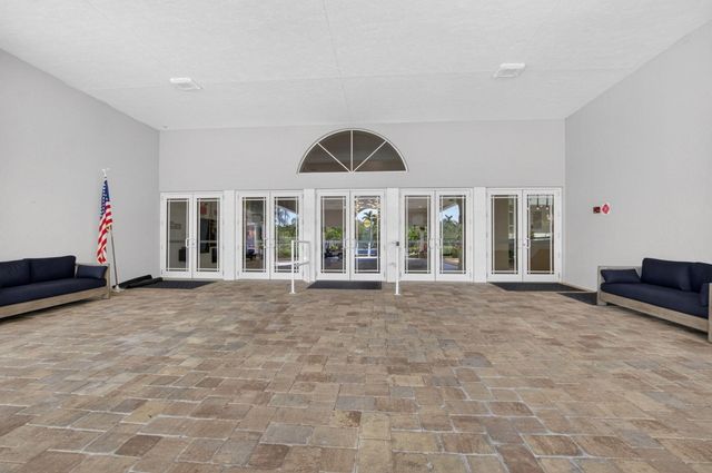 7669 Springwater Place 102, Boynton Beach, FL 33437