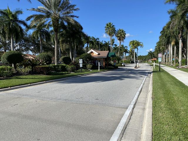 7669 Springwater Place 102, Boynton Beach, FL 33437