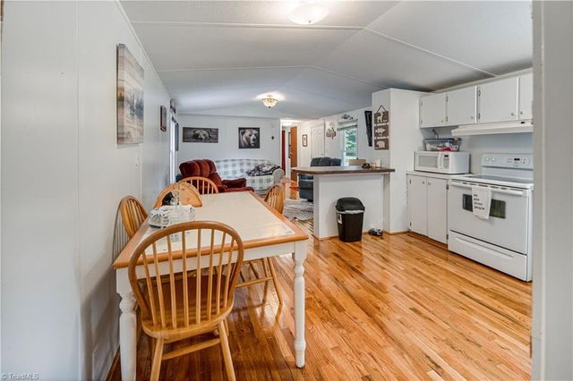 3392 Kibler Valley Road, Ararat, VA 24053