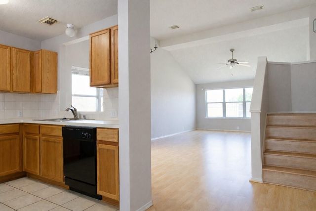 10307 Sugarbridge Trail, Sugar Land, TX 77498