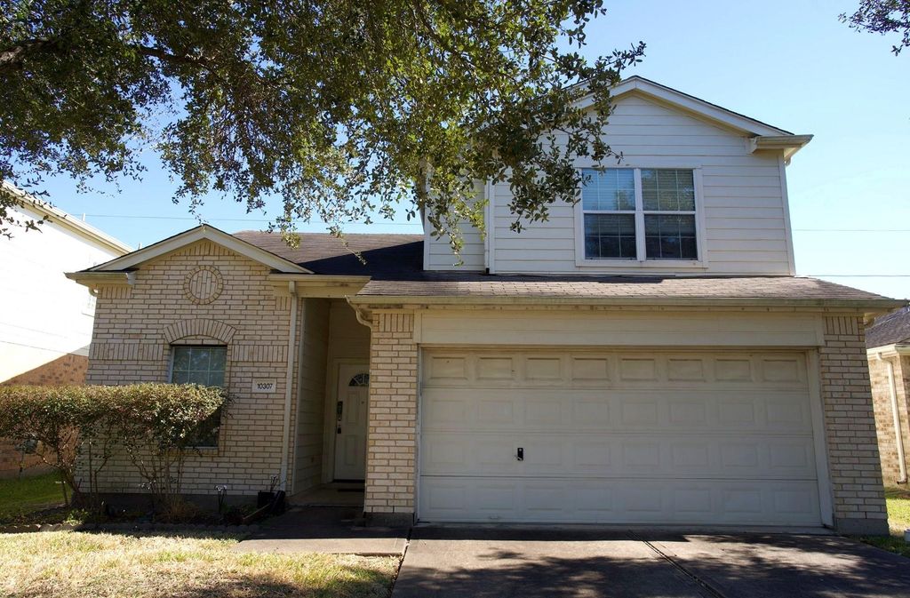 10307 Sugarbridge Trail, Sugar Land, TX 77498