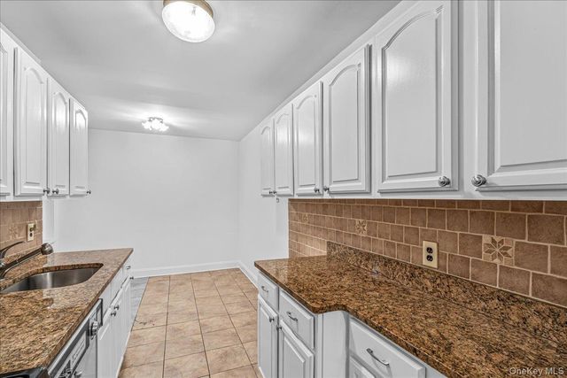 35-30 73 Street 1F, Jackson Heights, NY 11372