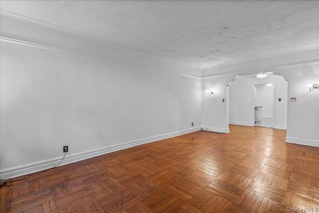 35-30 73 Street 1F, Jackson Heights, NY 11372