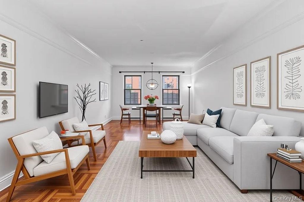 35-30 73 Street 1F, Jackson Heights, NY 11372