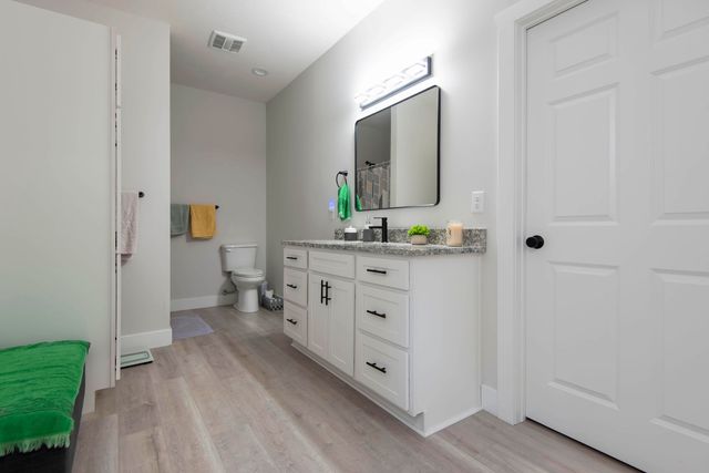 9751 N Farm Road 205, Fair Grove, MO 65648