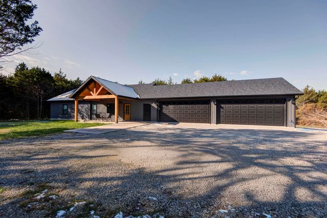 9751 N Farm Road 205, Fair Grove, MO 65648