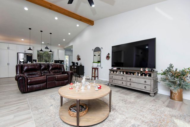 9751 N Farm Road 205, Fair Grove, MO 65648