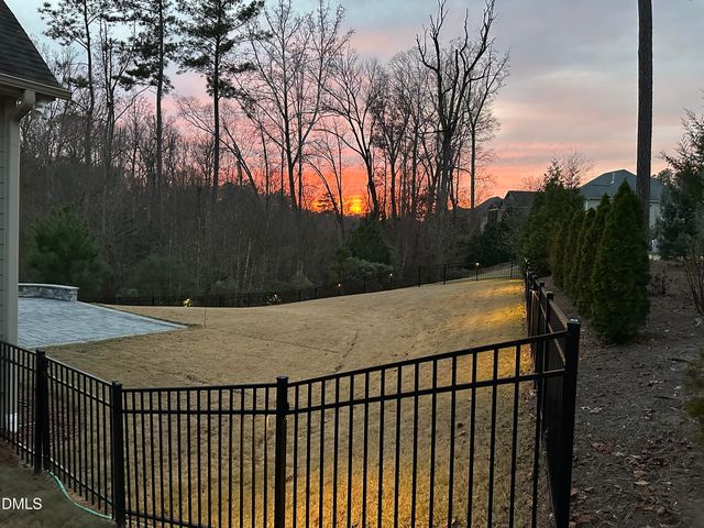 2621 Range Overlook Crossing, Apex, NC 27523