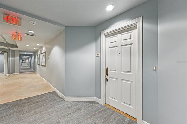 100 CENTRAL AVENUE H310, Sarasota, FL 34236