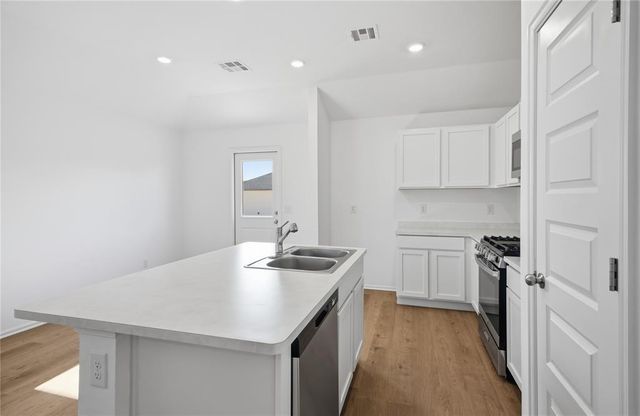 1117 Colt Drive, Guthrie, OK 73044