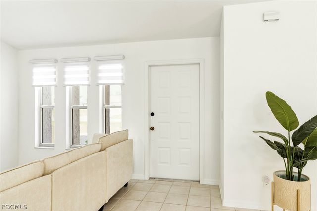 3019 SW 14th CT, Cape Coral, FL 33914