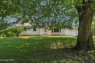 110 Clark Ave, Jamestown, TN 38556