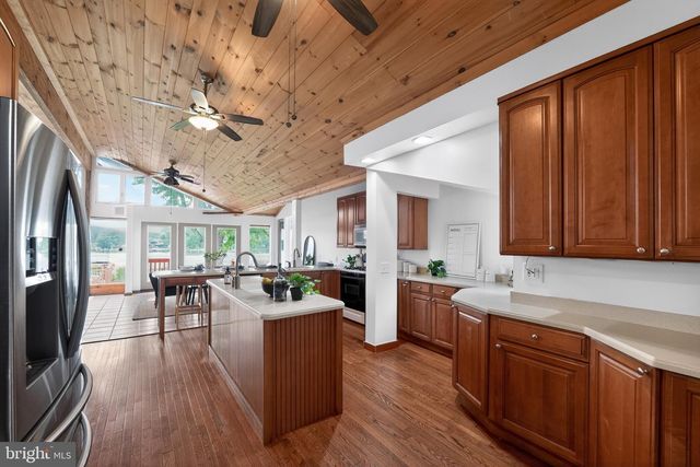 152 KINGSTON PARK LN, Baltimore, MD 21220