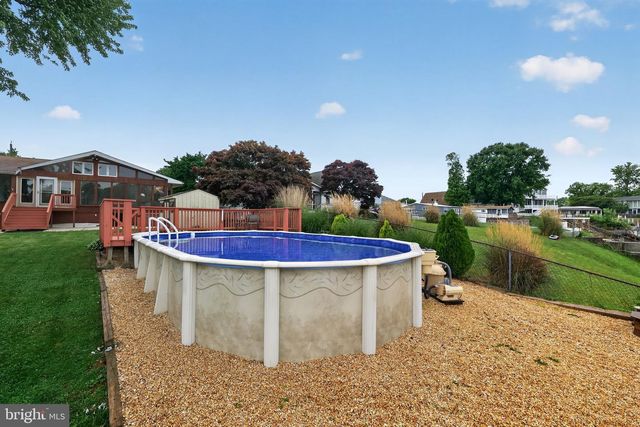152 KINGSTON PARK LN, Baltimore, MD 21220