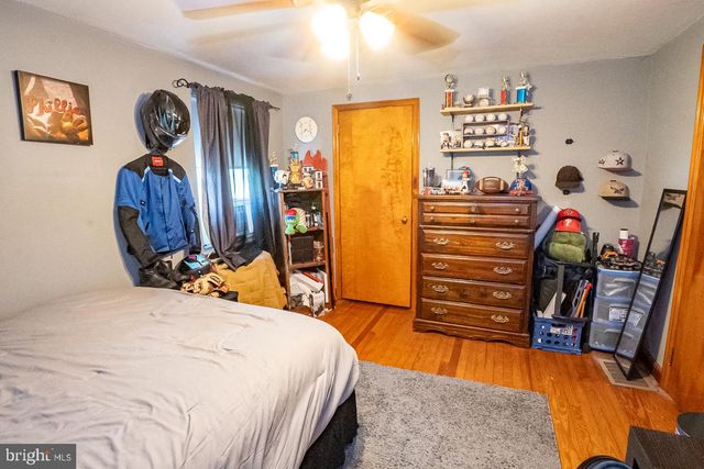 630 MONTGOMERY AVE, Boyertown, PA 19512