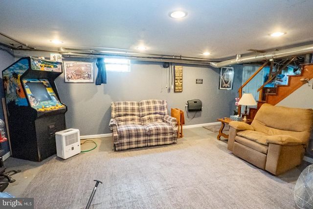 630 MONTGOMERY AVE, Boyertown, PA 19512