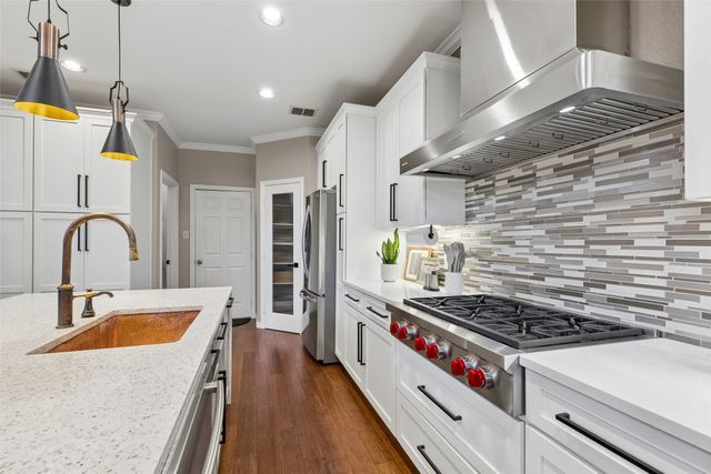 701 Irwin Drive, Mansfield, TX 76063
