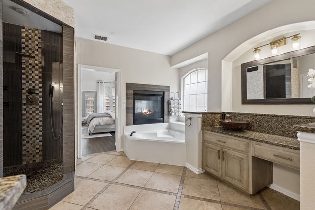701 Irwin Drive, Mansfield, TX 76063