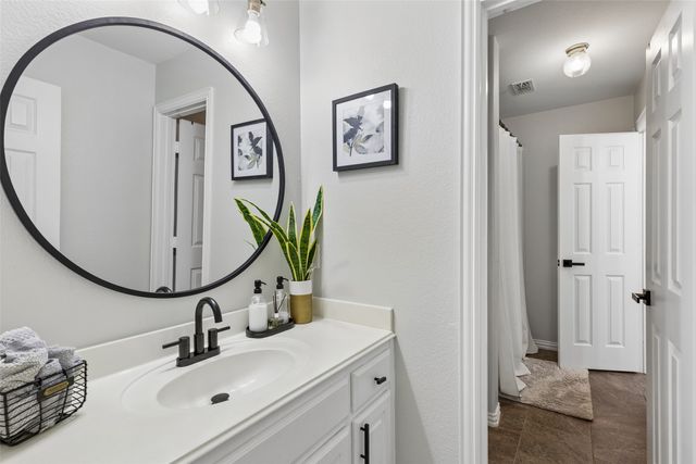 701 Irwin Drive, Mansfield, TX 76063