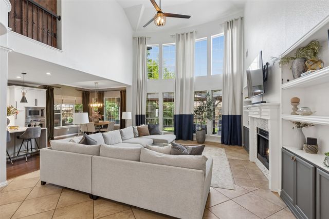 701 Irwin Drive, Mansfield, TX 76063