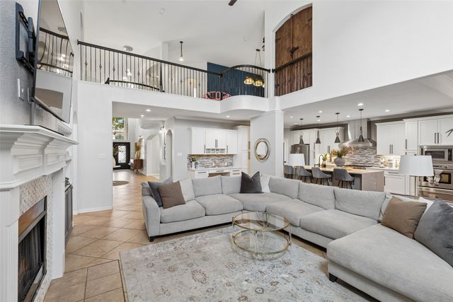 701 Irwin Drive, Mansfield, TX 76063
