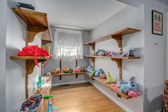 711 Maple Avenue, Falmouth, KY 41040