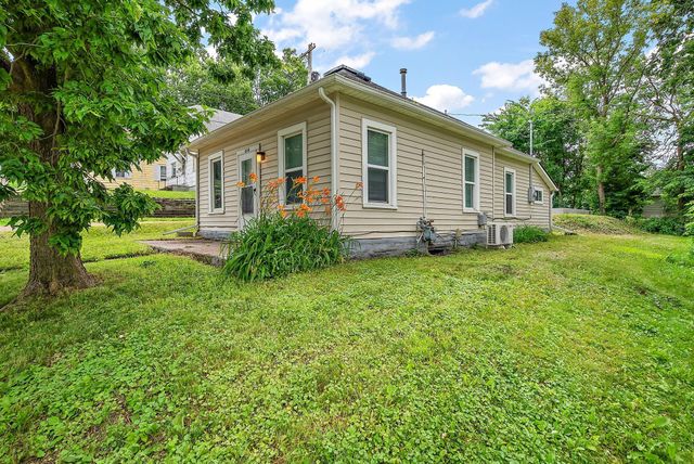 208 Swan Street, Le Sueur, MN 56058