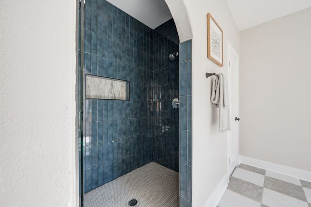 339 S Montclair Avenue, Dallas, TX 75208