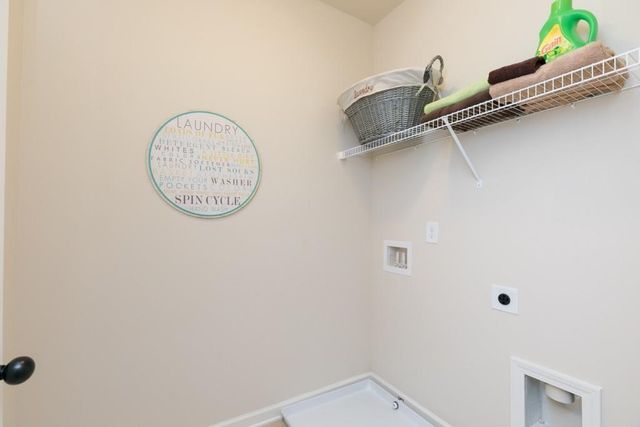 1856 Hanover West Drive, Lawrenceville, GA 30043