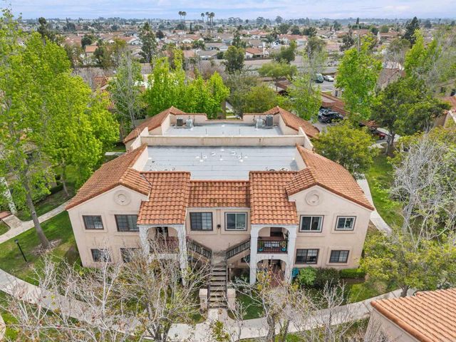 10684 Dabney Drive 106, San Diego, CA 92126