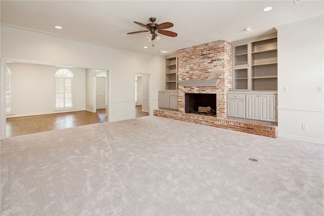 2302 East Briargate Drive, Bryan, TX 77802