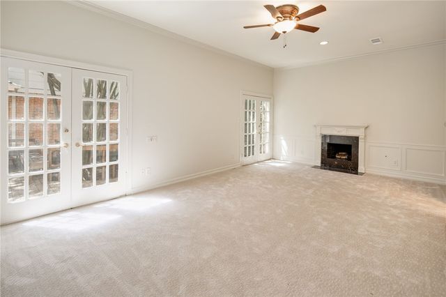 2302 East Briargate Drive, Bryan, TX 77802