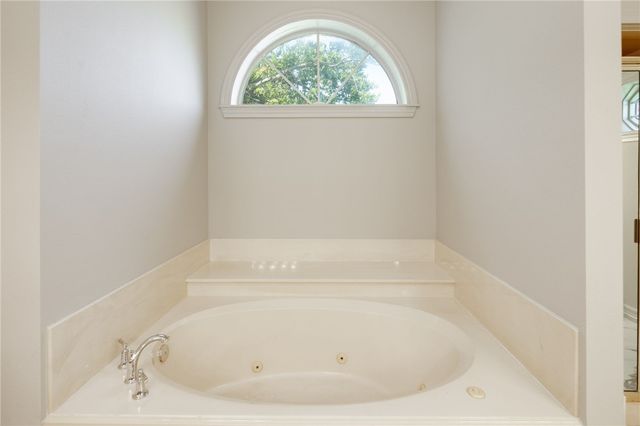 2302 East Briargate Drive, Bryan, TX 77802
