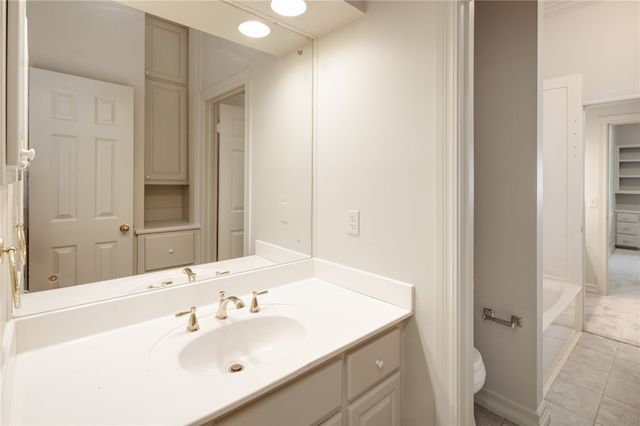 2302 East Briargate Drive, Bryan, TX 77802