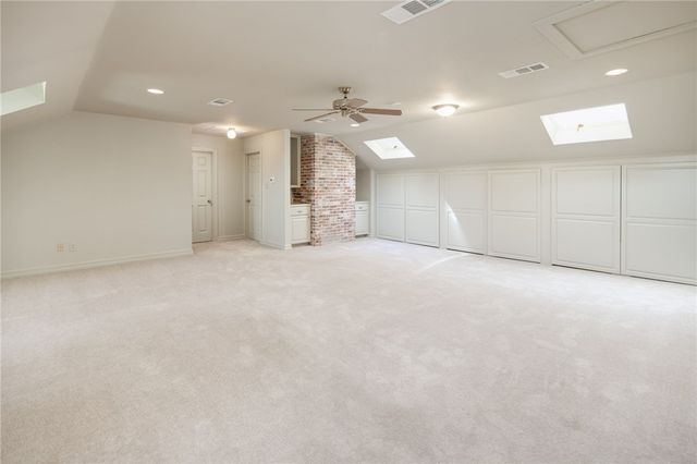 2302 East Briargate Drive, Bryan, TX 77802