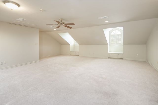 2302 East Briargate Drive, Bryan, TX 77802