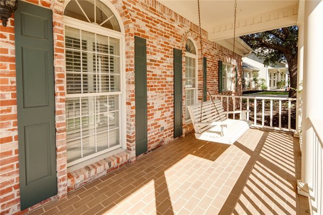 2302 East Briargate Drive, Bryan, TX 77802