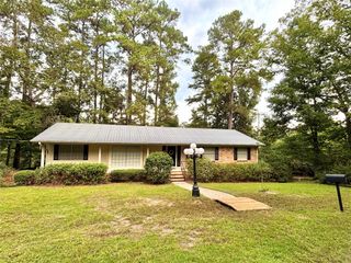 943 County Road 3510, Woodville, TX 75979